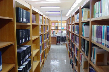 ساختمان جدید کتابخانه مرکزی دانشگاه جهرم در پردیس دانشگاه