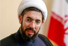 حجت الاسلام والمسلمین دکتر رستمی در راهپیمایی ۱۳ آبان
